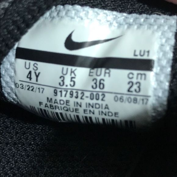 Nike Flex Contact Black/White Athletic Running Shoes 917932-002 Women’s Size 5.5 - Picture 11 of 12